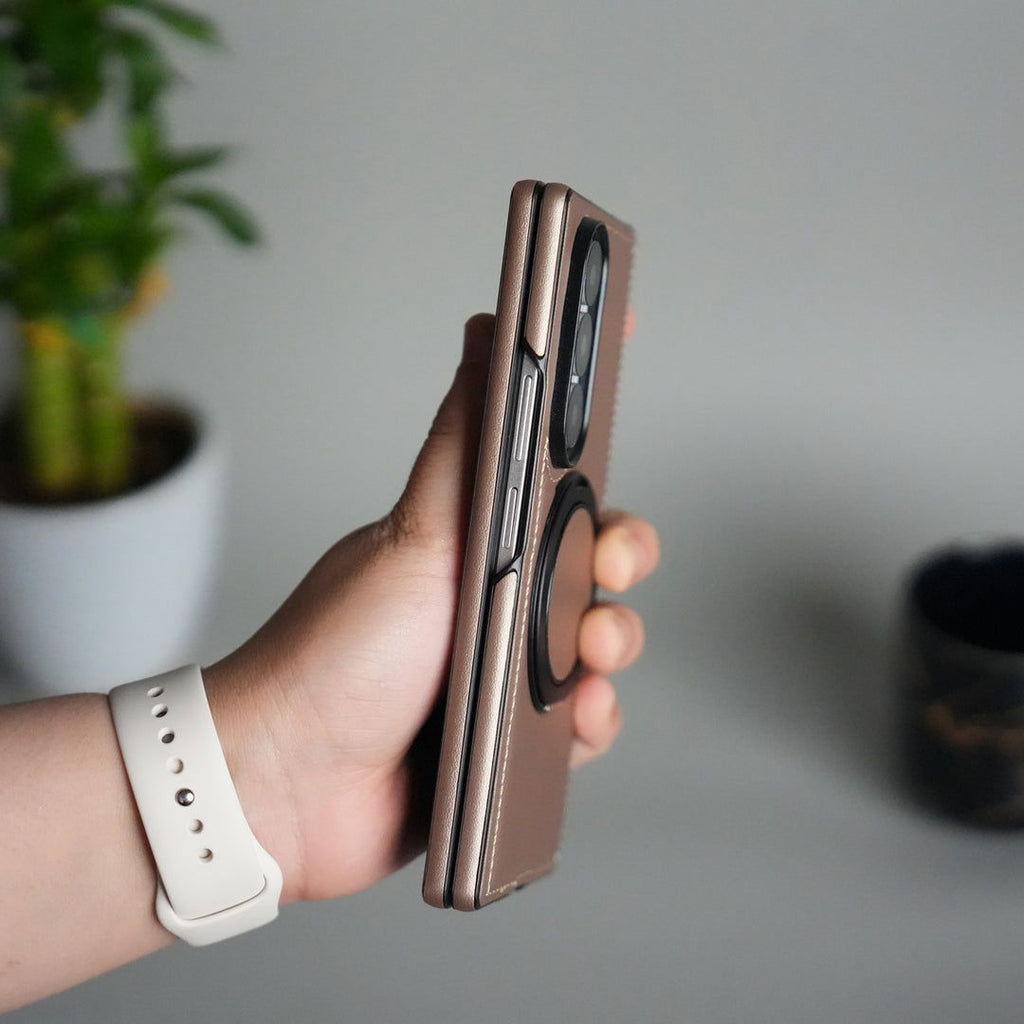 Premium Leather Magnetic Ring Stand