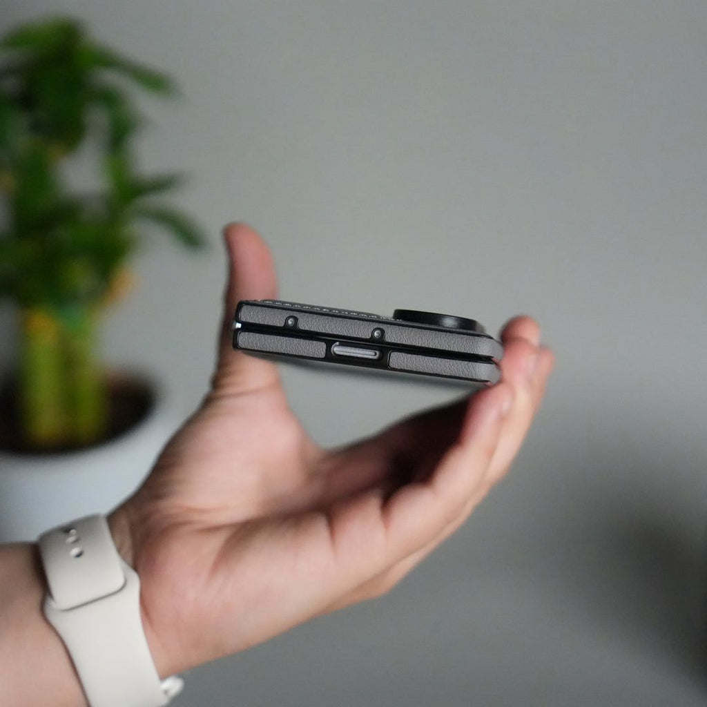 Premium Leather Magnetic Ring Stand