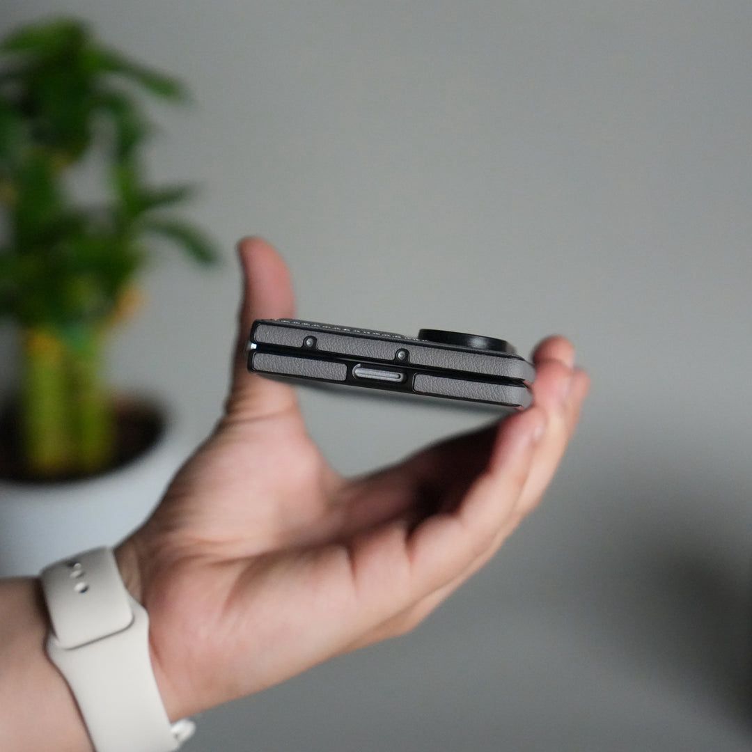 Premium Leather Magnetic Ring Stand