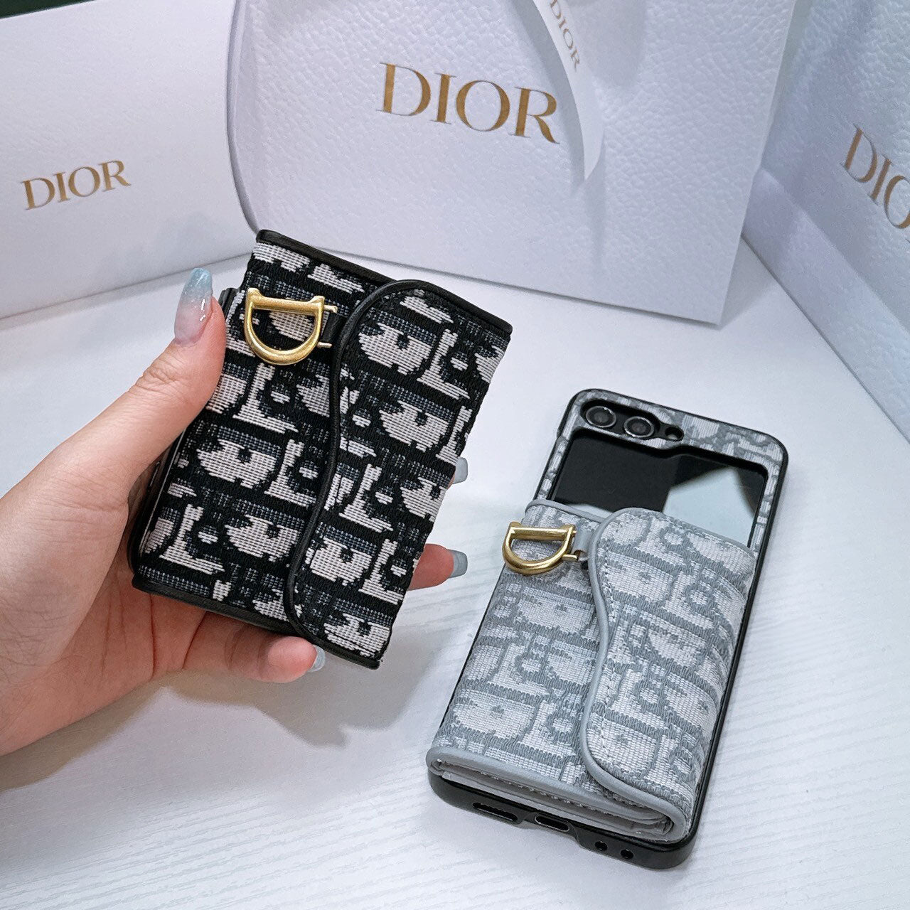 Z Flip Luxury Crossbody Case