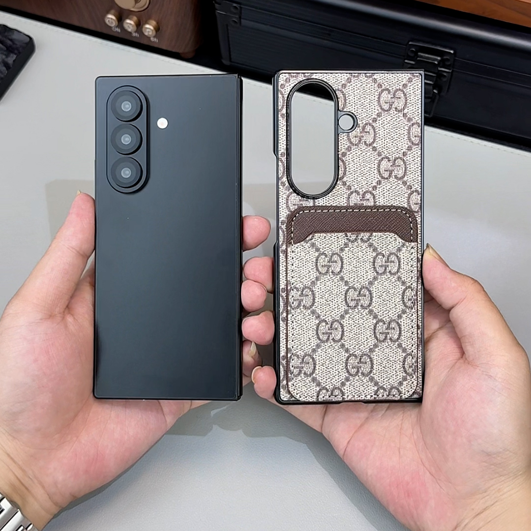 Elegant Fabric Pattern Case for Galaxy Z Fold – Haute Couture Style